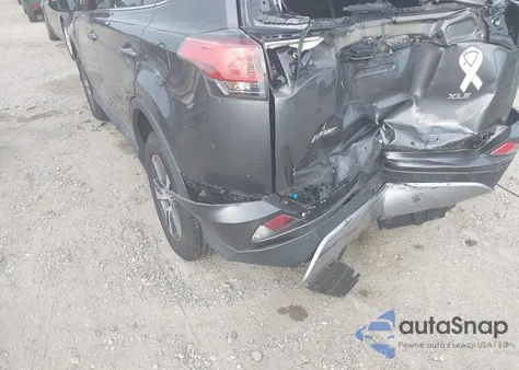 2018 Toyota Rav4 Xle z USA, uszkodzony, nr VIN 2T3WFREV4JW411626